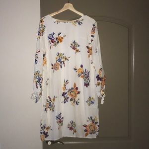 White Floral Long Sleeve Dress